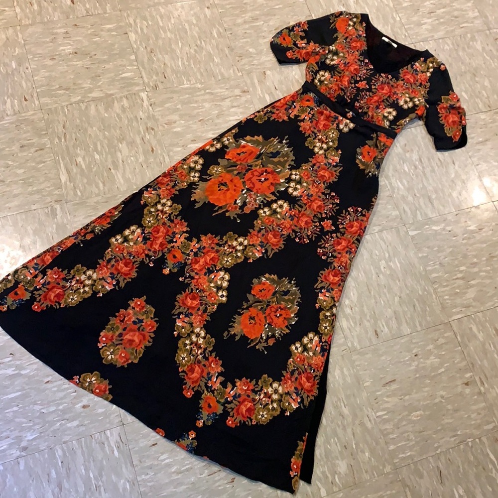 Anthropologie Paper Crown Wreathed Maxi Dress - Picture 5 of 12